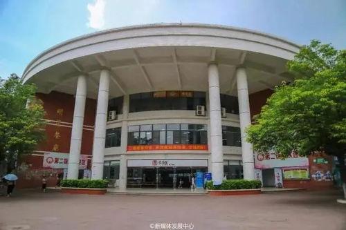 广东华商学院吃瓜视频,揭秘校园生活趣味瞬间